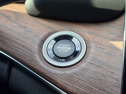 Used 2022 Jeep Grand Cherokee Summit w/ Advanced Protech Group IV image 37