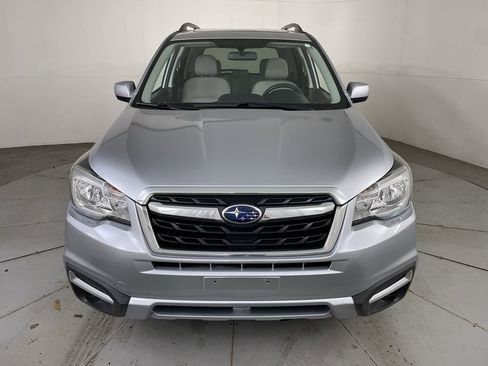 Used 2017 Subaru Forester 2.5i Premium w/ All-Weather Package image 3