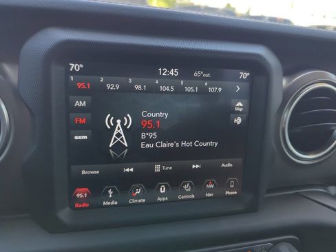 Used 2019 Jeep Wrangler Unlimited Rubicon AWD/4WD image 13