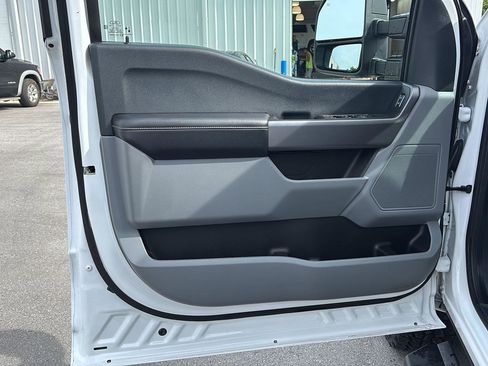 Used 2025 Ford F250 XLT AWD/4WD image 16