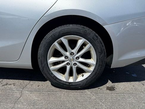 Used 2018 Chevrolet Malibu LT FWD image 24