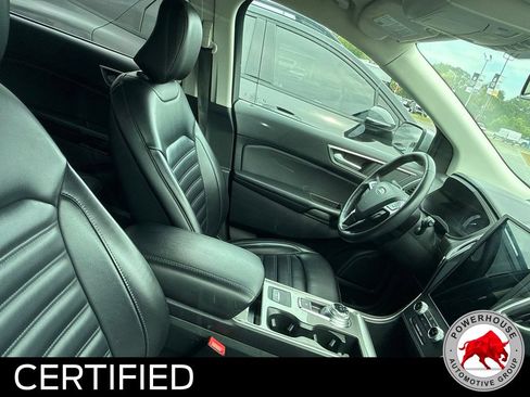 Used 2024 Ford Edge SEL AWD/4WD image 3