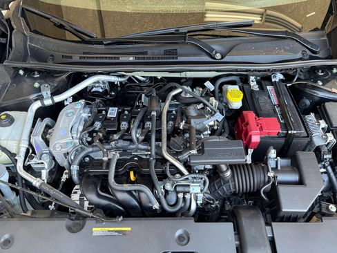 Used 2025 Nissan Sentra S FWD image 29