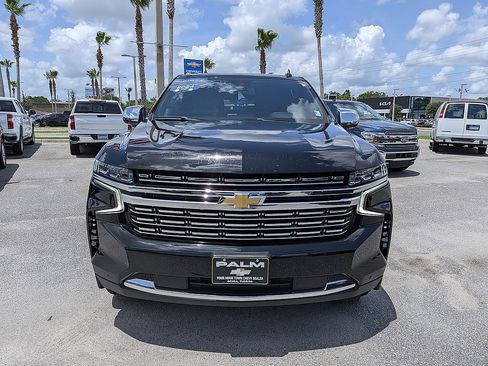 Certified 2024 Chevrolet Suburban Premier AWD/4WD image 8