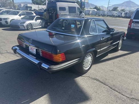 Used 1987 Mercedes-Benz 560 SL image 5