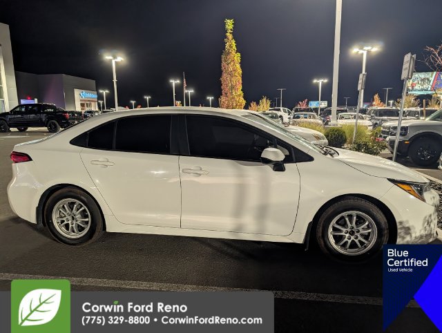 Used 2022 Toyota Corolla LE w/ Carpet Mat Package (TMS) FWD image 9
