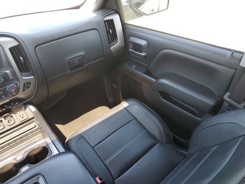 Used 2017 GMC Sierra 1500 Denali RWD image 13