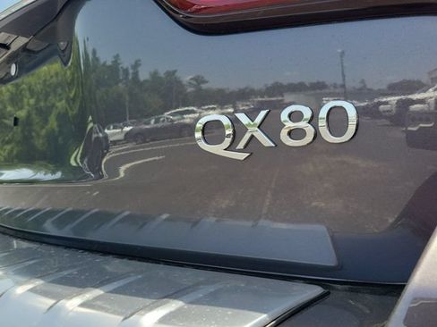 Used 2024 INFINITI QX80 Sensory w/ Cargo Package AWD/4WD image 6