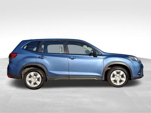 Used 2023 Subaru Forester AWD/4WD image 7