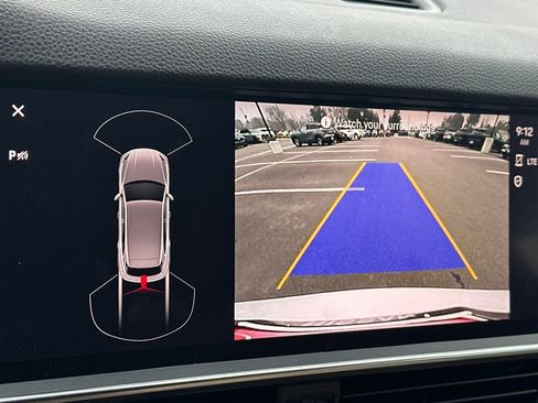 Used 2023 Porsche Cayenne image 28