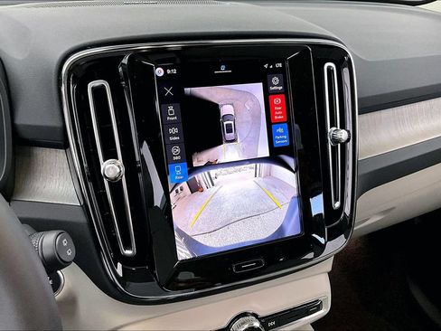New 2026 Volvo XC40 B5 Ultra w/ Protection Package Premier AWD/4WD image 19