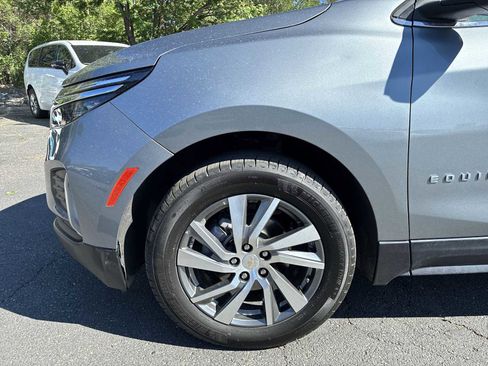 Used 2024 Chevrolet Equinox LT AWD/4WD image 16
