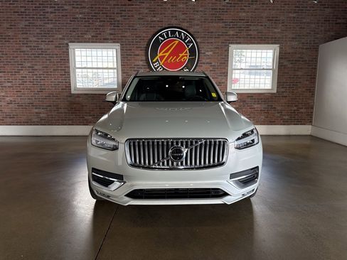 Used 2022 Volvo XC90 T6 Inscription w/ Advanced Package image 11