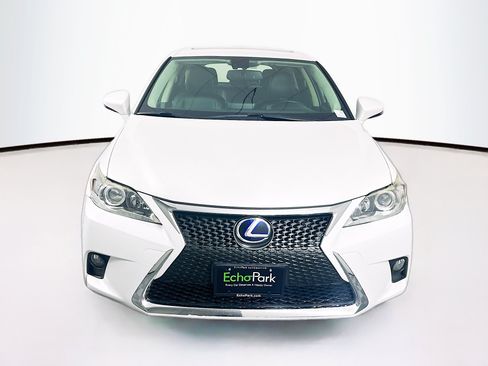 Used 2017 Lexus CT 200h w/ Navigation System Package FWD image 2