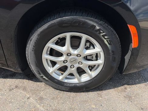 Used 2025 Chrysler Pacifica Select FWD image 14