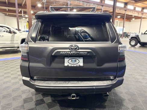 Used 2016 Toyota 4Runner TRD Pro image 4