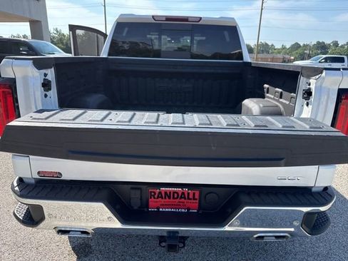 Used 2022 GMC Sierra 1500 SLT w/ SLT Premium Plus Package AWD/4WD image 39