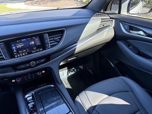 Certified 2023 Buick Enclave Essence w/ Experience Buick Package image 25