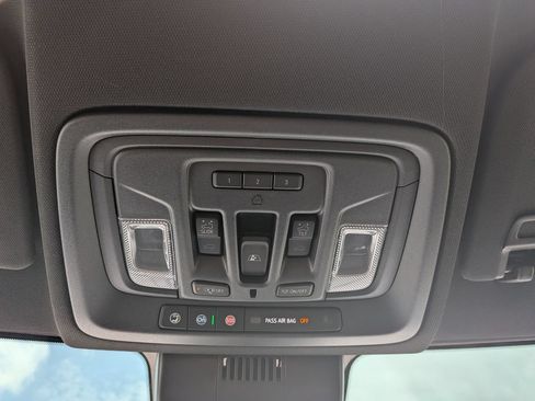 Used 2026 Chevrolet Silverado 1500 ZR2 AWD/4WD image 19