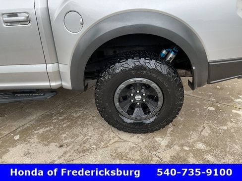 Used 2018 Ford F150 Raptor w/ Equipment Group 802A Luxury AWD/4WD image 3