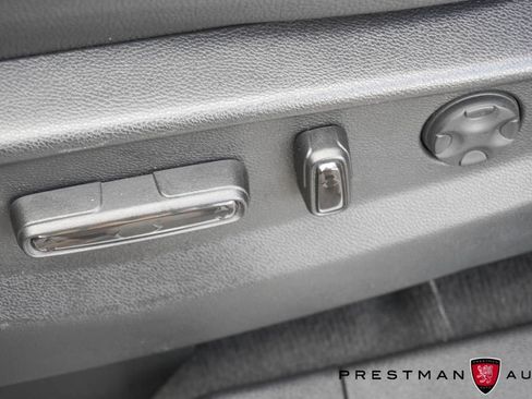 Used 2025 Honda Odyssey Elite image 19