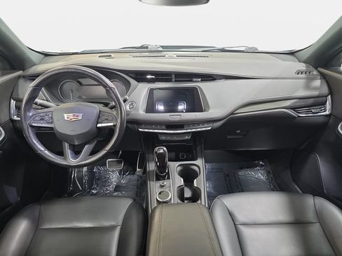 Used 2021 Cadillac XT4 Sport w/ Cold Weather Package FWD image 10