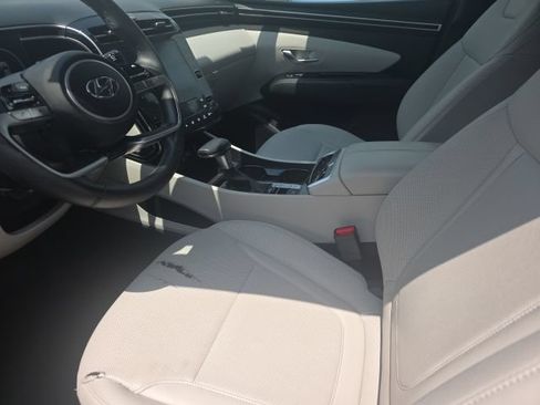 Used 2023 Hyundai Tucson SEL w/ Convenience Package FWD image 12
