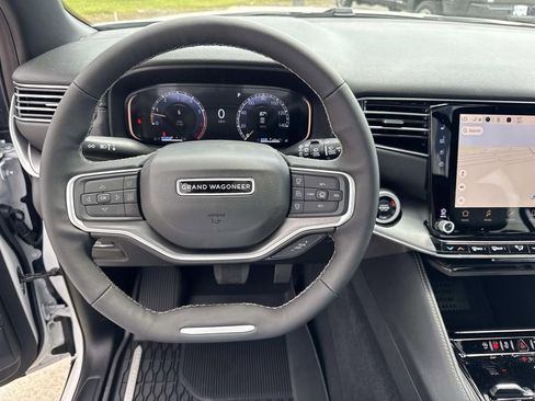 New 2026 Jeep Grand Wagoneer 4WD image 39