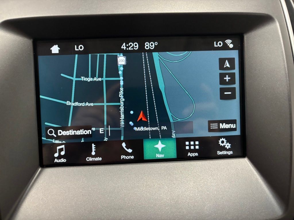 Used 2018 Ford Edge Titanium w/ Equipment Group 301A AWD/4WD image 29