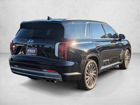 Certified 2023 Hyundai Palisade Calligraphy image 5