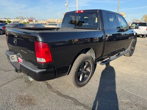 Used 2016 RAM 1500 Express w/ Black Ram 1500 Express Group image 3