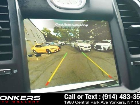 Used 2021 Chrysler 300 Touring L image 31