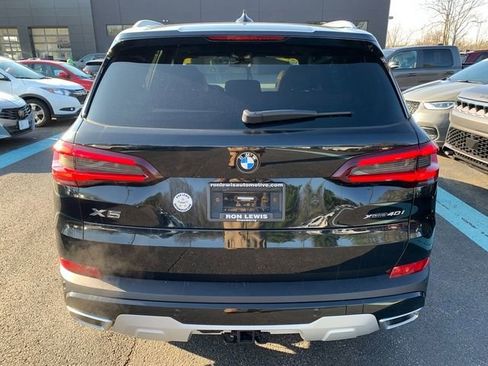 Used 2023 BMW X5 xDrive40i w/ Premium Package image 4