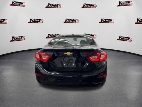 Used 2019 Chevrolet Cruze LS image 6
