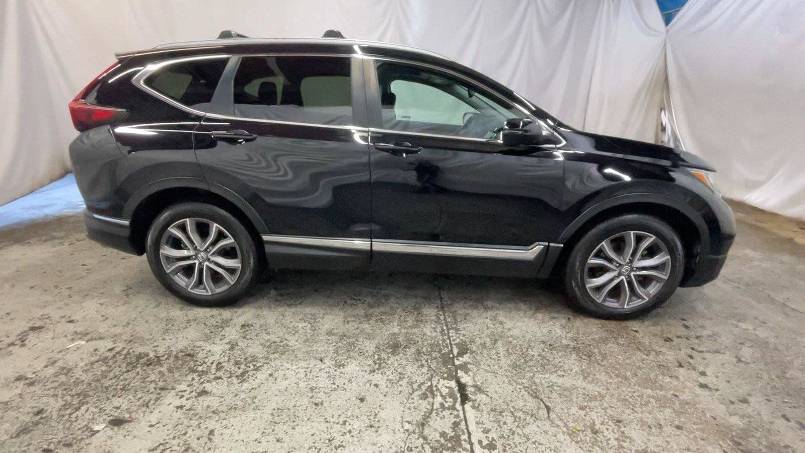 Used 2021 Honda CR-V Touring image 5