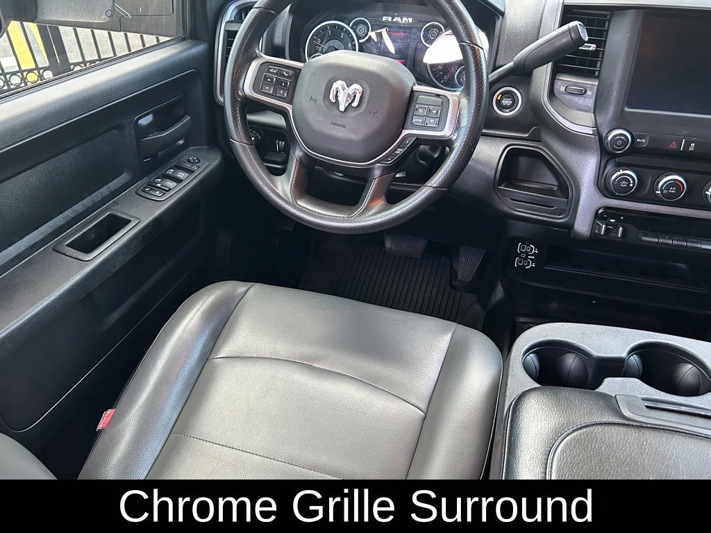 Used 2022 RAM 3500 Tradesman w/ Chrome Appearance Group AWD/4WD image 9