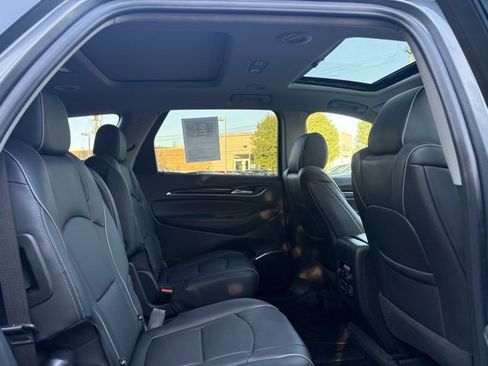 Used 2021 Buick Enclave Avenir w/ Avenir Technology Package image 20