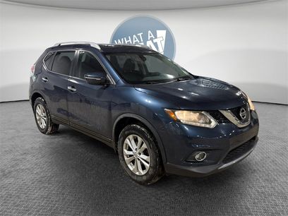 Used 2015 Nissan Rogue SV w/ SV Moonroof Package