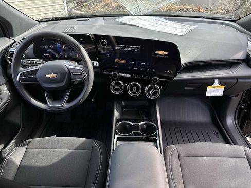 New 2026 Chevrolet Blazer EV LT image 14