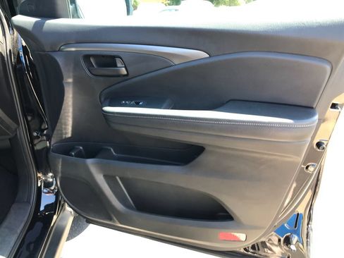Certified 2023 Honda Passport EX-L image 30