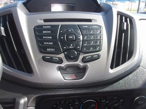 Used 2019 Ford Transit 350 XL image 17