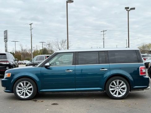 Used 2011 Ford Flex Limited w/ Rapid Spec Order Code image 46