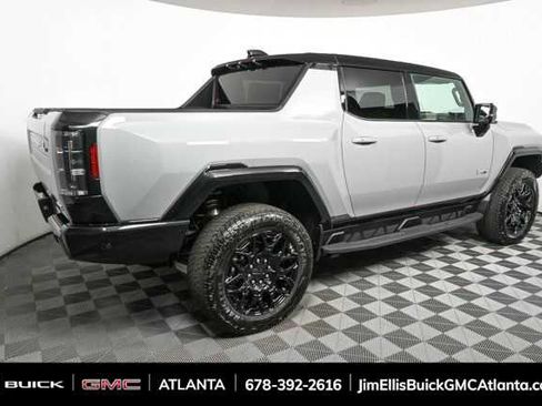 New 2026 GMC Hummer EV 4x4 Crew Cab image 2
