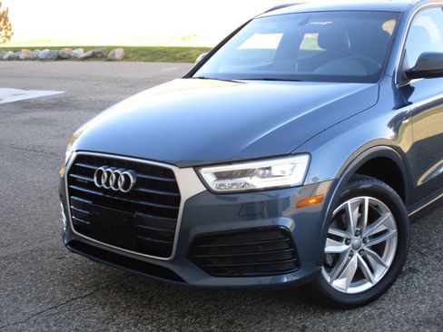 Used 2018 Audi Q3 2.0T Premium Plus w/ Premium Plus Package image 44