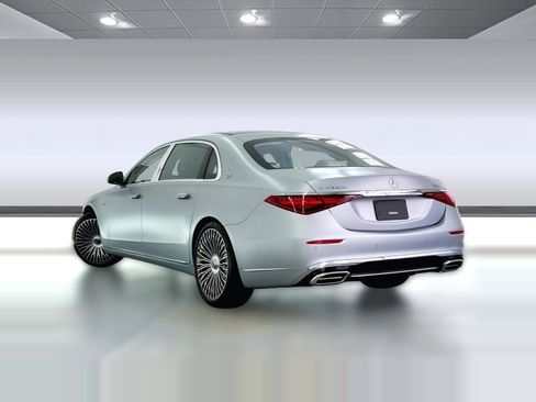 Used 2024 Mercedes-Benz Maybach S 680 4MATIC image 2