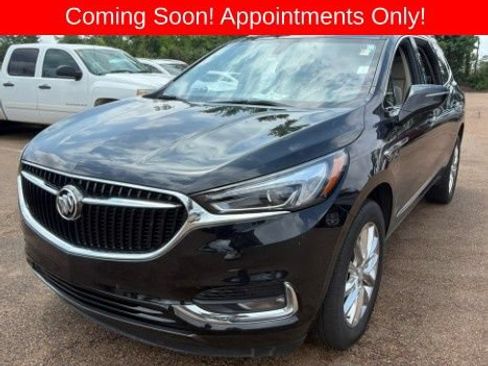 Used 2020 Buick Enclave Essence w/ Sound and Sites Package FWD image 1