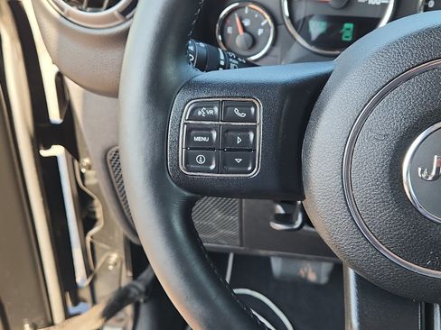 Used 2013 Jeep Wrangler Unlimited Sport AWD/4WD image 16