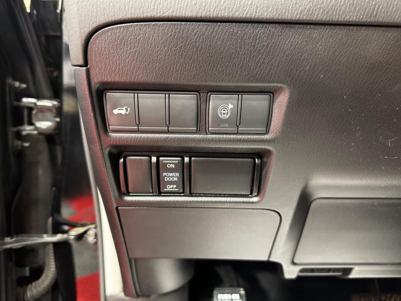 Used 2022 Nissan Armada SL AWD/4WD image 20