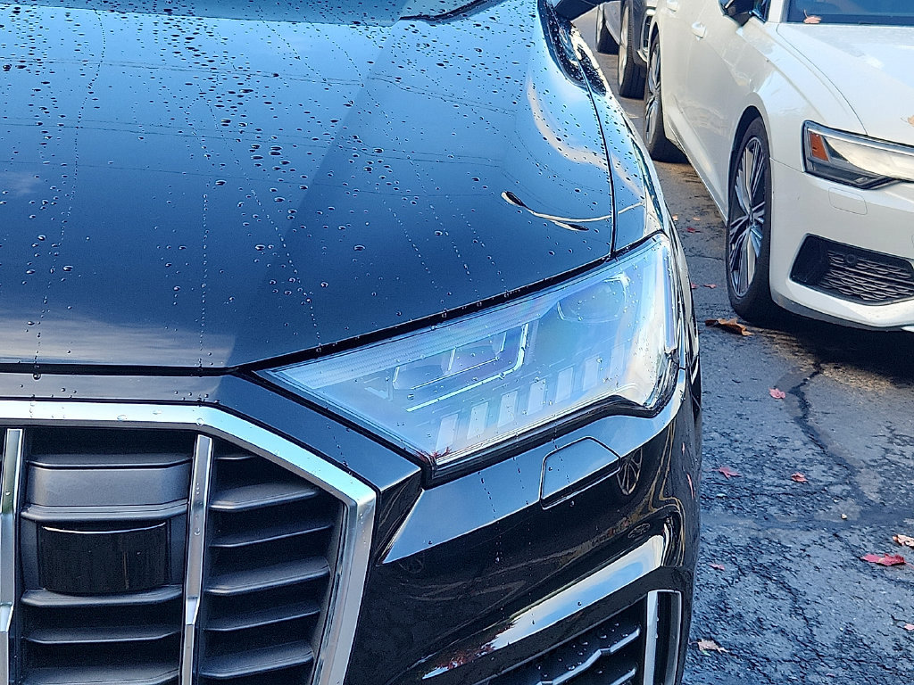 Used 2023 Audi Q7 3.0T Premium AWD/4WD image 15