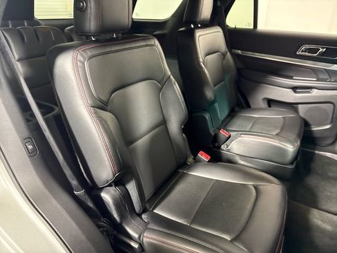 Used 2016 Ford Explorer Sport w/ Equipment Group 401A AWD/4WD image 14